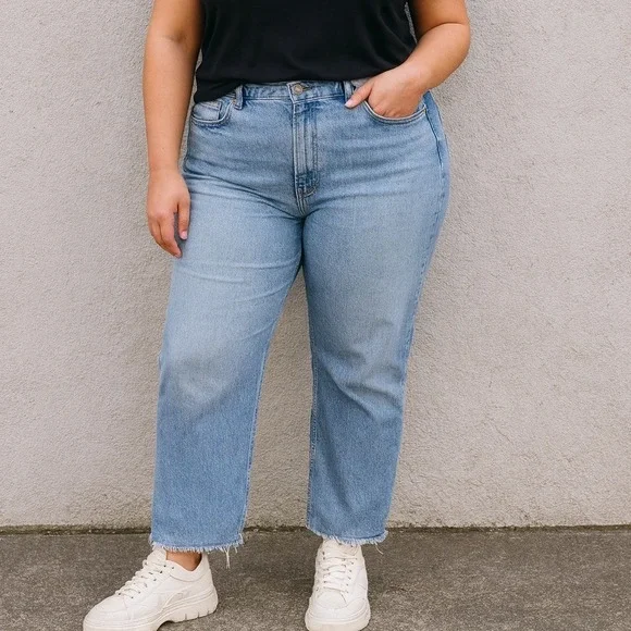 Good American GOOD ICON Indigo Light Wash Distressed Straight Denim Jeans 20 - Picture 1 of 10